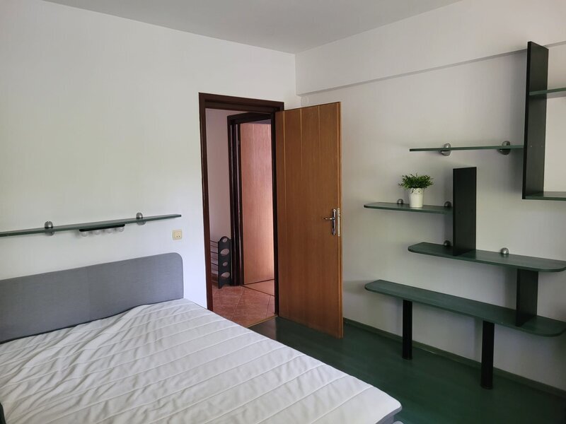 Ferdinand, Pompieri, 2 camere,